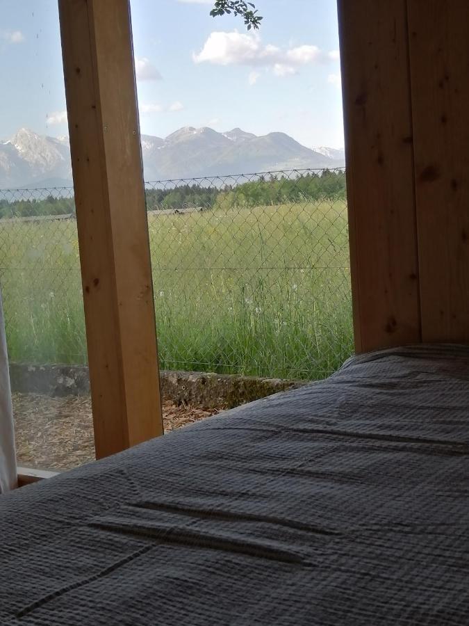 Glamping With A View Villa Smlednik ภายนอก รูปภาพ