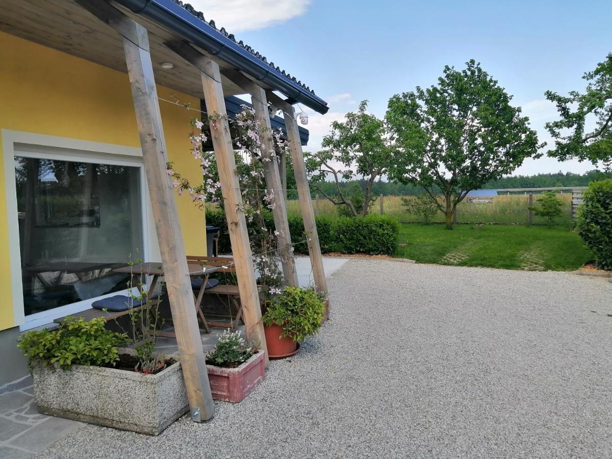 Glamping With A View Villa Smlednik ภายนอก รูปภาพ