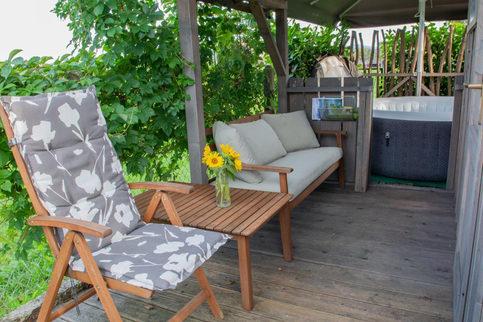 Glamping With A View Villa Smlednik ภายนอก รูปภาพ