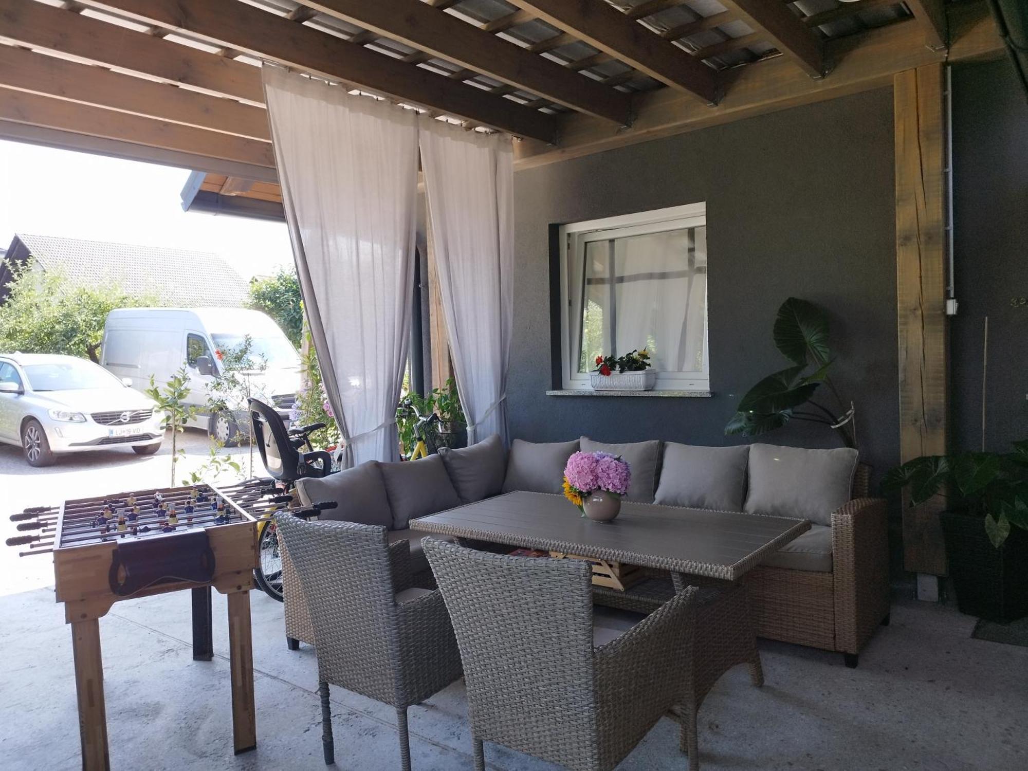 Glamping With A View Villa Smlednik ภายนอก รูปภาพ